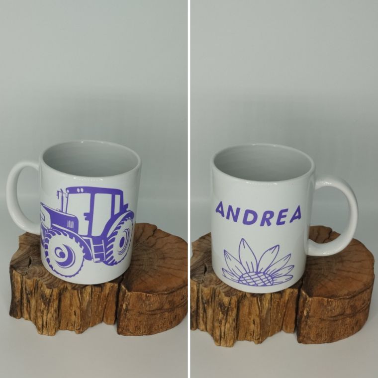 Taza tractor con nombre morado